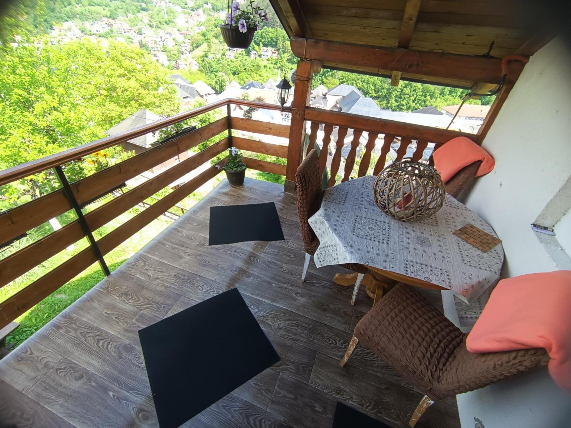 Privatni Smjestaj Kurtalija Hotel Jajce Eksteriør billede