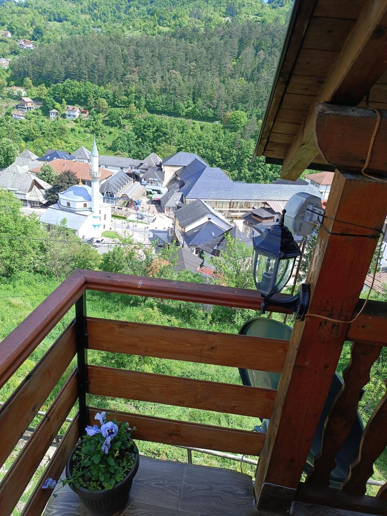 Privatni Smjestaj Kurtalija Hotel Jajce Eksteriør billede